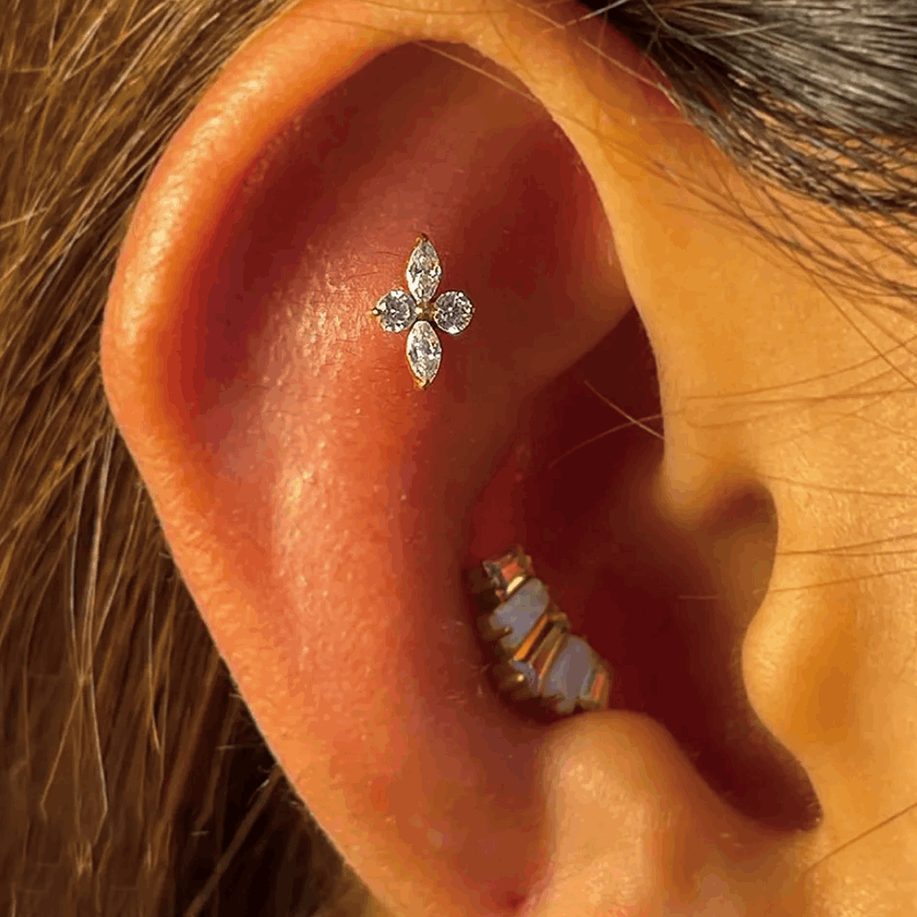 Crystal dainty labret stud earring silver