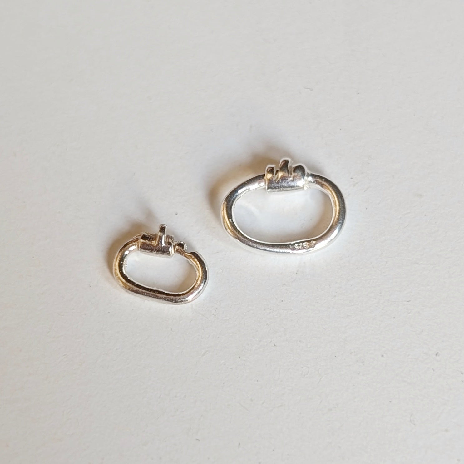 Extra love link lock - M. Elizabeth Jewellery